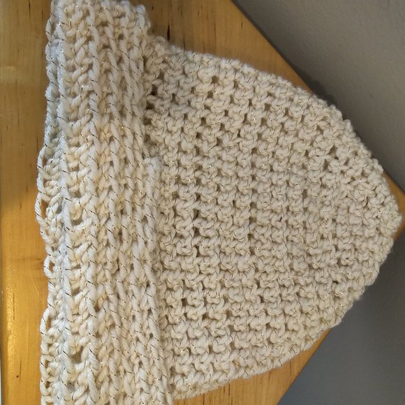 Crystal\'s Hand crocheted hat cream gilded thread ladies S-L main image 8
